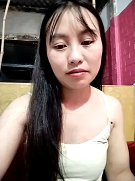   Sasulq   online show from 10-15-25, 05:02