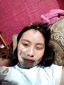   Sasulq   online show from 11-10-25, 11:09