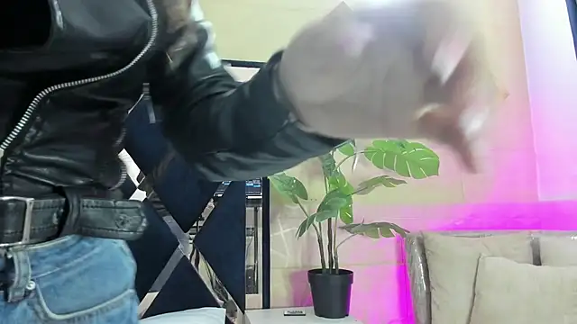 Valery Brand online show from 04-02-26, 12:36