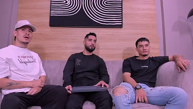 mike friends online show from 06-19-26, 04:11