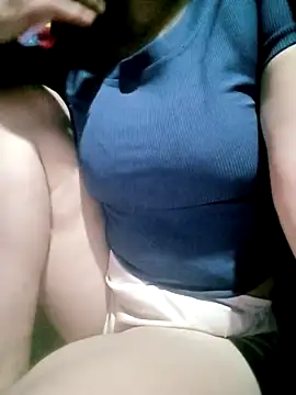 Surrilove online show from 11-20-25, 04:07