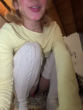 SweetBunnyGF online show from 04-24-26, 03:31