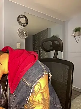 Snapshot of ALEXXX_KING chatting on 09-21-25, 07:59 ALEXXX KING online show from 09-21-25, 07:59