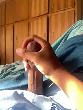 CreamyOff45 online show from 02-11-26, 05:56