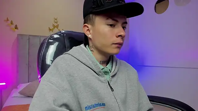 Nascary Fox online show from 03-26-26, 12:00