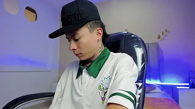 Nascary Fox online show from 04-01-26, 12:39