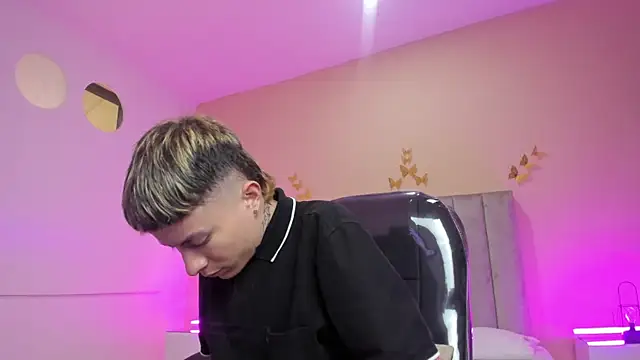 Nascary Fox online show from 04-02-26, 12:36