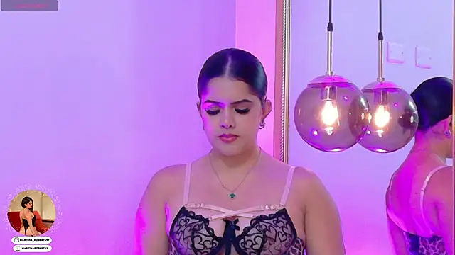 Martina-Roberts- online show from 05-25-26, 03:45