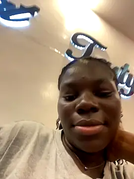 CBonita online show from 09-12-25, 05:57