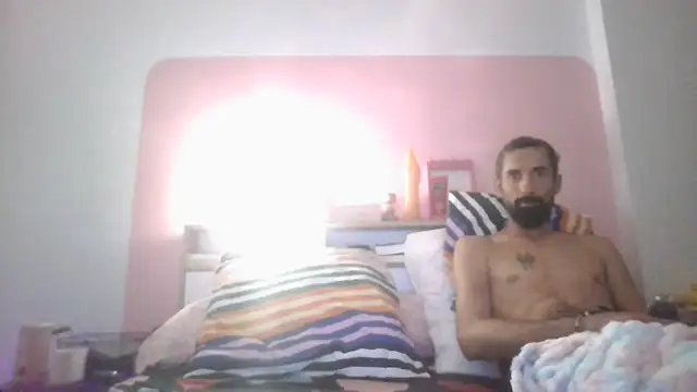 Snapshot of CAM170919 chatting on 10-22-25, 09:58 CAM170919 online show from 10-22-25, 09:58