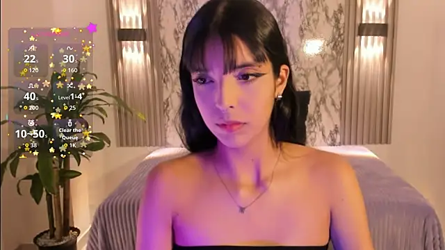 ChloeeMason online show from 11-25-25, 10:59