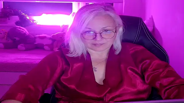 Linsy Kim online show from 02-18-26, 10:17