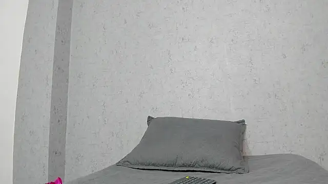 scarlett646 online show from 09-26-25, 03:10