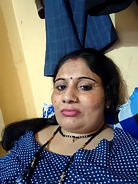 Snapshot of Rakhi99x chatting on 09-09-25, 03:22 Rakhi99x online show from 09-09-25, 03:22