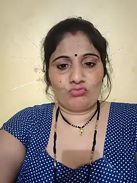 Snapshot of Rakhi99x chatting on 09-27-25, 09:03 Rakhi99x online show from 09-27-25, 09:03