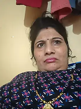 Snapshot of Rakhi99x chatting on 10-11-25, 02:59 Rakhi99x online show from 10-11-25, 02:59