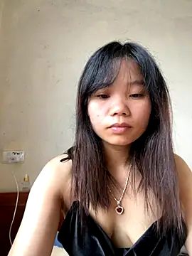 Ngoc-bbi online show from 11-08-25, 02:12