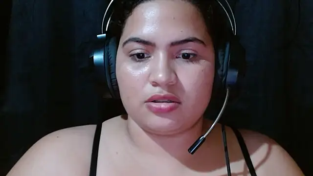 coco curvy online show from 04-17-26, 09:18