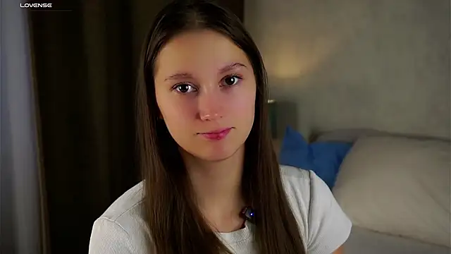 MelaniSeiver online show from 10-24-25, 01:03