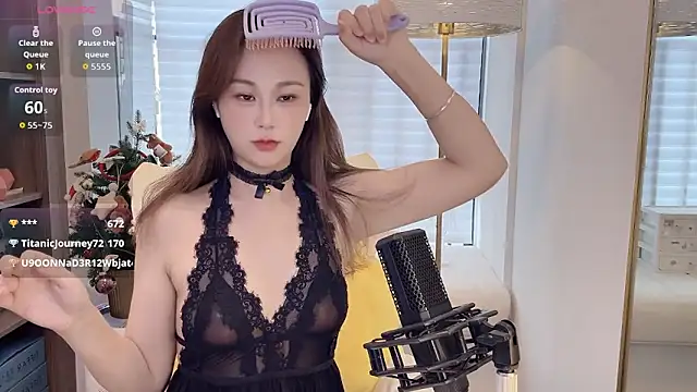 BlueBaby-77 online show from 09-13-25, 02:33