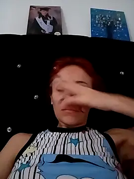 dulcelatin21 online show from 10-06-25, 03:09