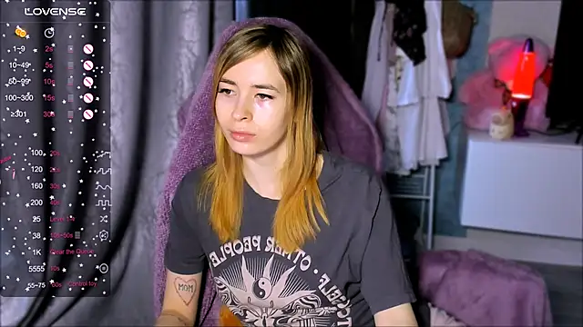 ZoyaMill online show from 02-05-26, 07:13