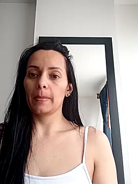 Snapshot of sarita_star chatting on 09-18-25, 08:22 sarita star online show from 09-18-25, 08:22