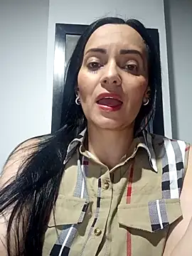 Snapshot of sarita_star chatting on 10-04-25, 02:53 sarita star online show from 10-04-25, 02:53