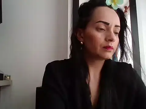 Snapshot of sarita_star chatting on 10-16-25, 03:35 sarita star online show from 10-16-25, 03:35