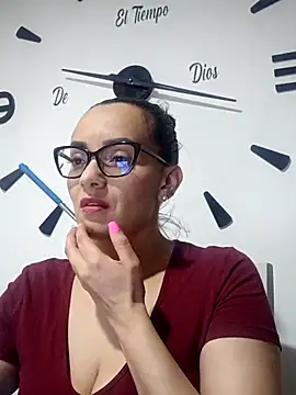 Snapshot of sarita_star chatting on 11-11-25, 02:11 sarita star online show from 11-11-25, 02:11