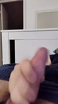 NewJoiner online show from 10-28-25, 06:54