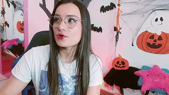 danna 888 online show from 10-24-25, 06:37