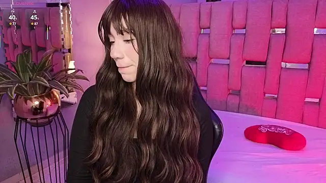 ZharaLux online show from 01-17-26, 12:32