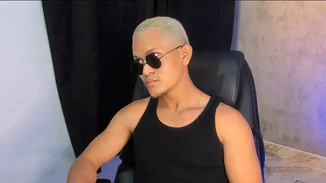 Manuel FPG online show from 11-13-25, 02:54