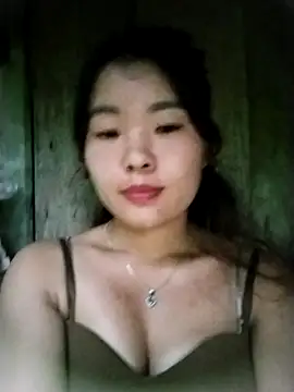 Snapshot of lylylove chatting on 09-10-25, 11:10 lylylove online show from 09-10-25, 11:10