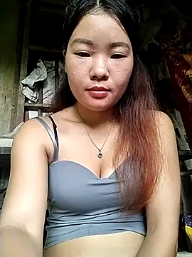 Snapshot of lylylove chatting on 09-23-25, 12:46 lylylove online show from 09-23-25, 12:46