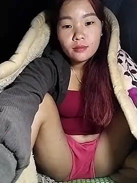 lylylove online show from 12-03-25, 08:34