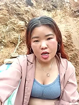 lylylove online show from 03-25-26, 06:08