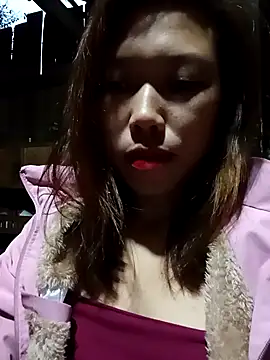 Ngocmi909 online show from 11-23-25, 11:04