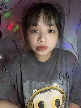 Snapshot of candy___123 chatting on 10-16-25, 05:52 candy   123 online show from 10-16-25, 05:52