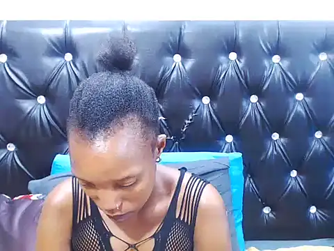 AppleAss02 online show from 01-13-26, 04:45