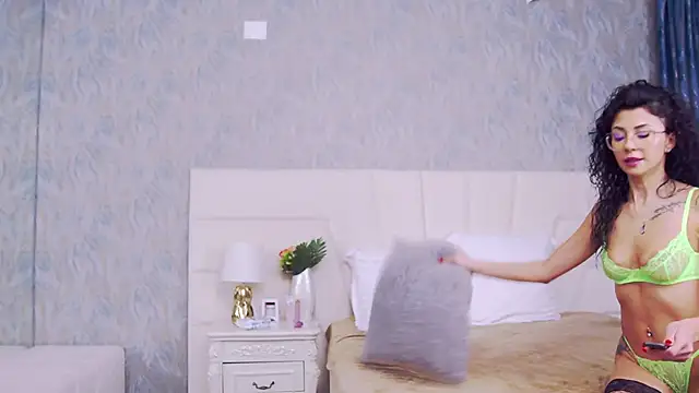 GraceRous online show from 11-27-25, 06:15