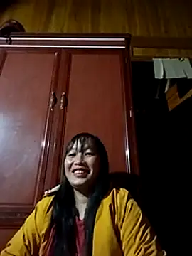 miss-su online show from 11-13-25, 01:37