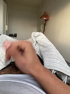 TrTrt999 online show from 11-18-25, 07:35