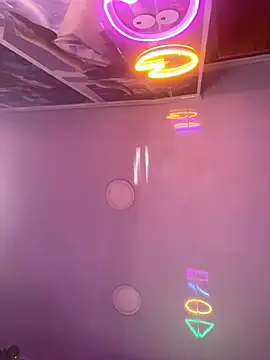 CandyKane06  online show from 11-11-25, 02:11