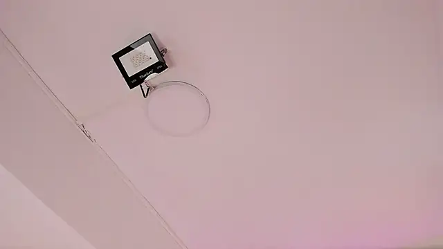 Stefannyevans  online show from 12-16-25, 12:10