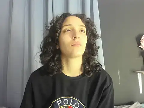 TeensNews18 online show from 11-27-25, 11:12