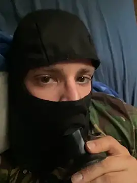 Snapshot of sexyarmy001 chatting on 09-16-25, 03:24 sexyarmy001 online show from 09-16-25, 03:24