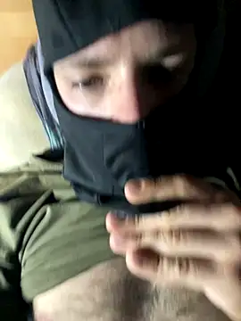 Snapshot of sexyarmy001 chatting on 09-19-25, 08:20 sexyarmy001 online show from 09-19-25, 08:20