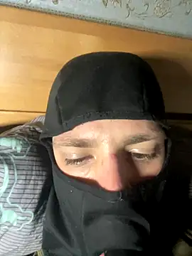 Snapshot of sexyarmy001 chatting on 09-25-25, 08:23 sexyarmy001 online show from 09-25-25, 08:23